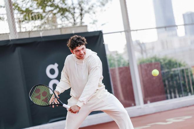 英联杯-加克波双响迪亚斯破门 利物浦3-2布莱顿.