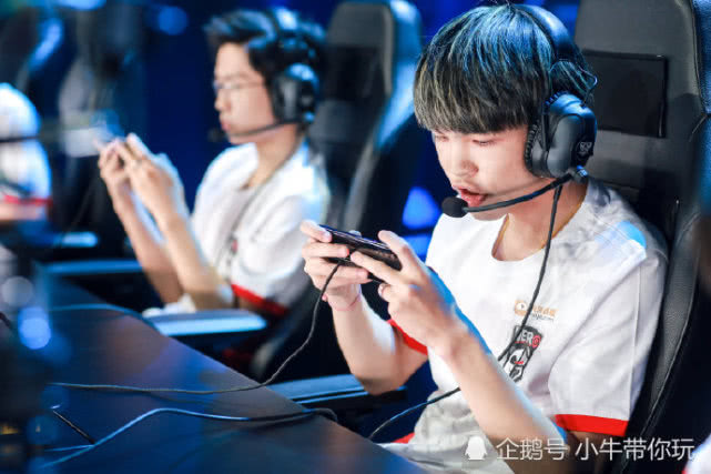 我可以帮你 我可以帮你