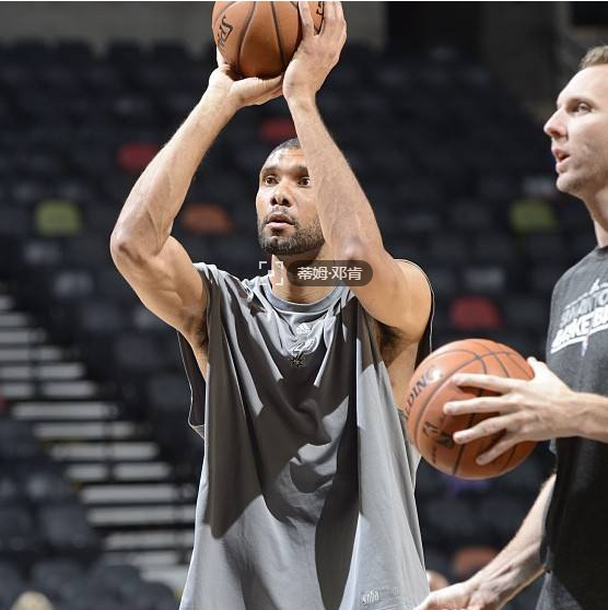 广西柳州百余名武警官兵激烈角逐战力