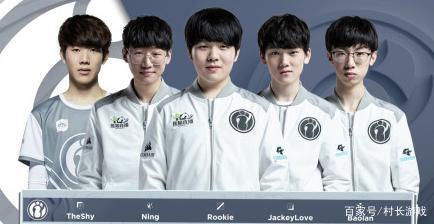 单赛季球队4人入选全明星有多难？历史上仅有9次，绿军独占3席