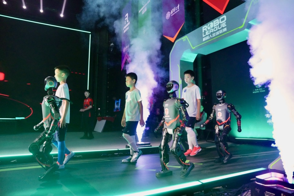 足球市场：米兰仍有可能签下希门尼斯，球员解约金5000万欧