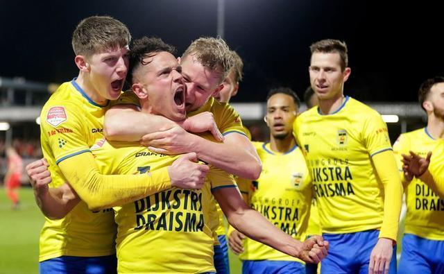 2025欧洲国脚参与进球榜：佩剑7球居首，奥亚萨瓦尔等3人均造6球