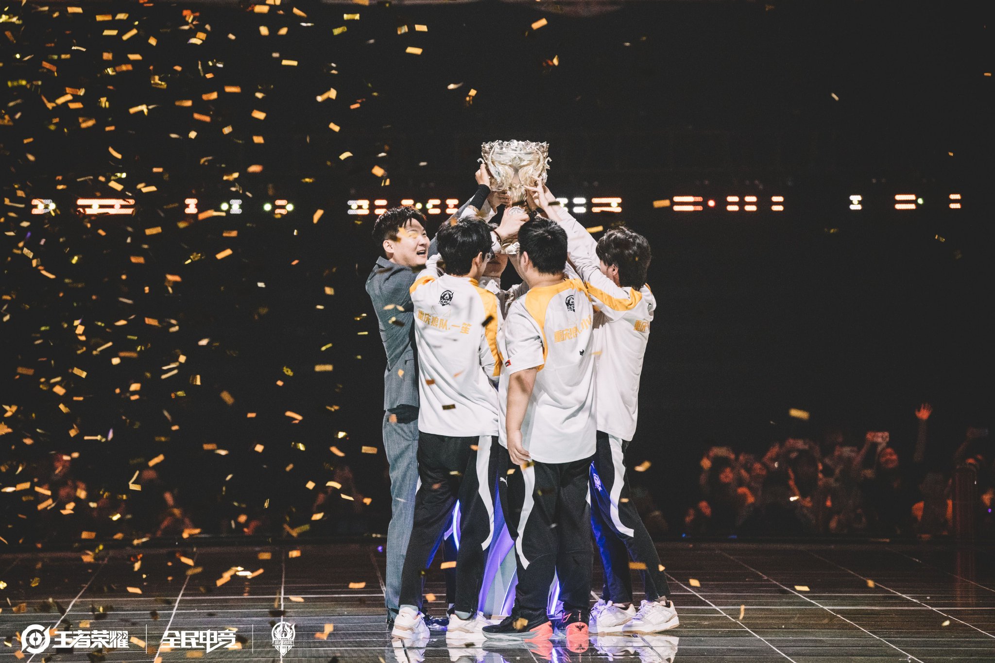 2025欧洲国脚参与进球榜：佩剑7球居首，奥亚萨瓦尔等3人均造6球